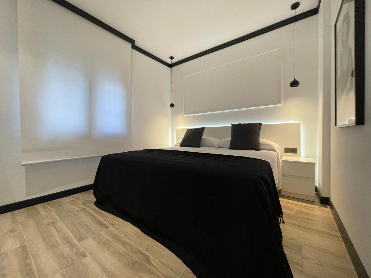 Apartamentos Mk77 Leon - Lancia Εξωτερικό φωτογραφία