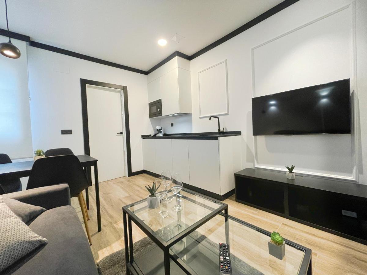 Apartamentos Mk77 Leon - Lancia Εξωτερικό φωτογραφία