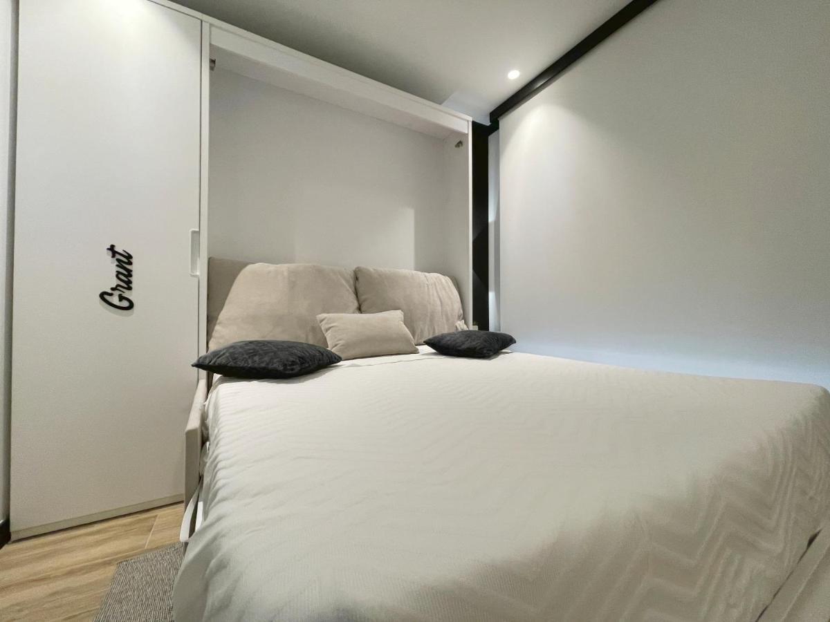 Apartamentos Mk77 Leon - Lancia Εξωτερικό φωτογραφία